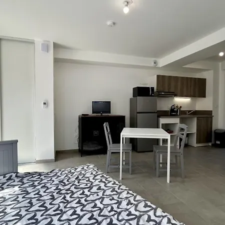 Premiere Vague - Proche De La Apartamento *